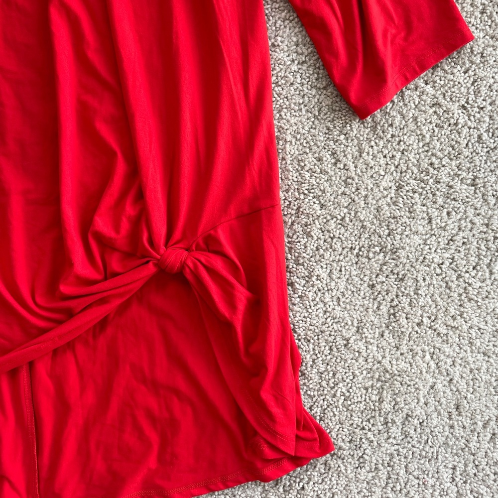 Lane Bryant Solid Red Twist Knot High-Low Short Sleeve Top Size 26/28 (4X) - Picture 5 of 8